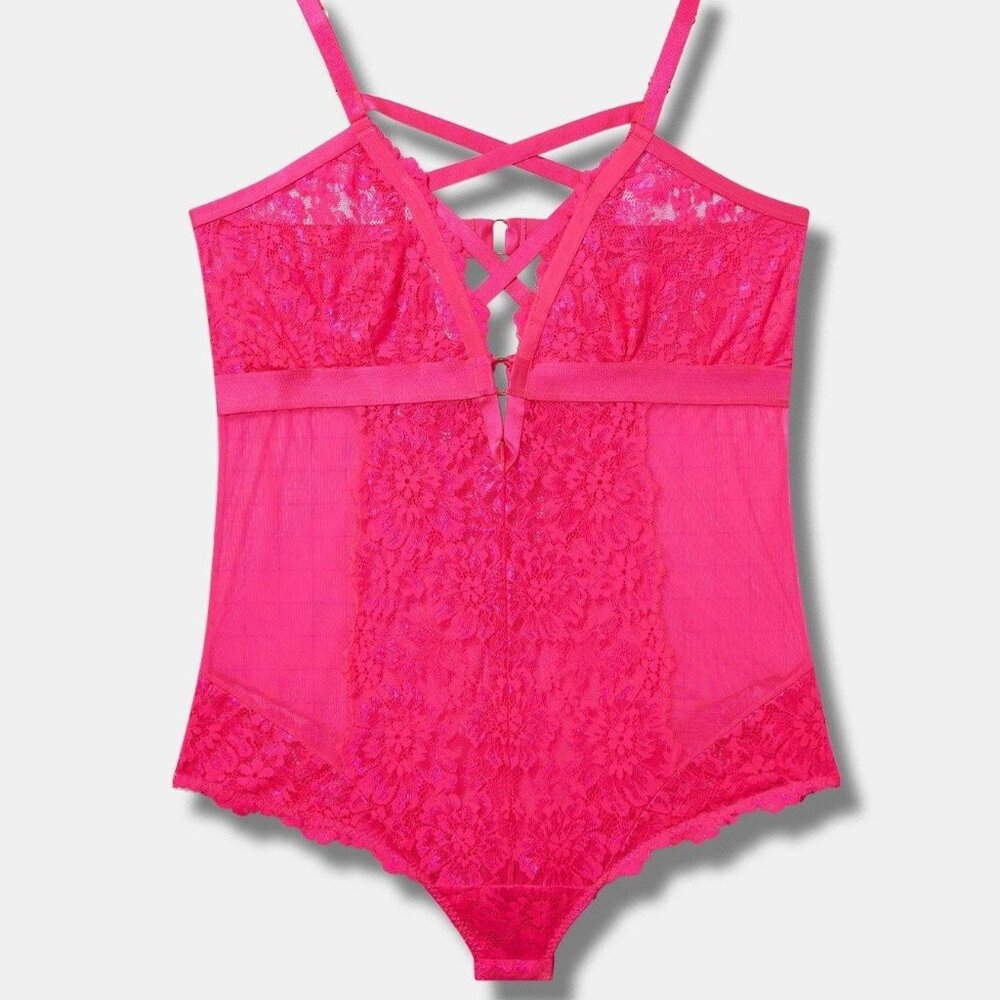 ❤️NWT TORRID LINGERIE HOT PINK BODYSUIT - STRAPPY FLORAL LACE PLUS SIZE - Picture 7 of 10